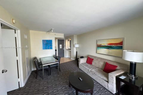 Condo in Fort Lauderdale, Florida, 1 bedroom  № 1170355 - photo 11