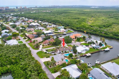 Villa ou maison à vendre à Hutchinson Island South, Floride: 5 chambres, 321.16 m2 № 1094069 - photo 11