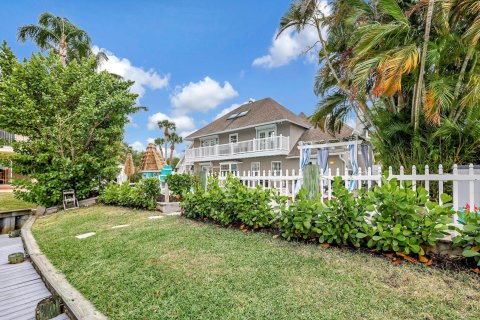 Villa ou maison à vendre à Hutchinson Island South, Floride: 5 chambres, 321.16 m2 № 1094069 - photo 14