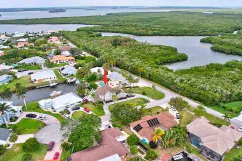 Villa ou maison à vendre à Hutchinson Island South, Floride: 5 chambres, 321.16 m2 № 1094069 - photo 9