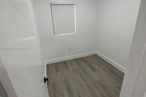 Immobilier commercial à vendre à Miami, Floride: 314.57 m2 № 1345655 - photo 23