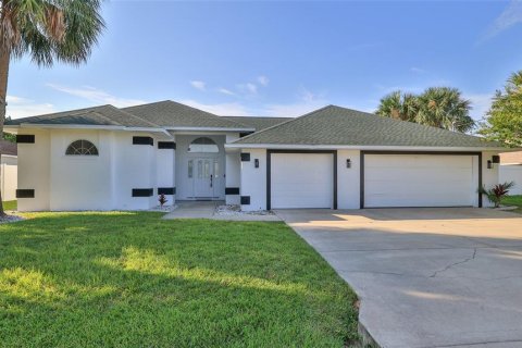 Casa en venta en Palm Coast, Florida, 3 dormitorios, 200.48 m2 № 1336622 - foto 5