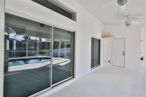 Casa en venta en Palm Coast, Florida, 3 dormitorios, 200.48 m2 № 1336622 - foto 14