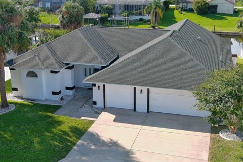 Casa en venta en Palm Coast, Florida, 3 dormitorios, 200.48 m2 № 1336622 - foto 3