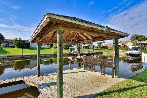 Casa en venta en Palm Coast, Florida, 3 dormitorios, 200.48 m2 № 1336622 - foto 9