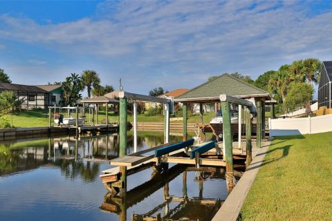 Casa en venta en Palm Coast, Florida, 3 dormitorios, 200.48 m2 № 1336622 - foto 6