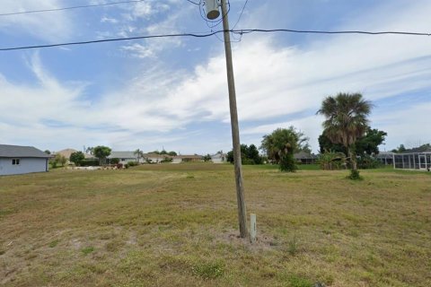 Land in Rotonda, Florida № 1336562 - photo 1