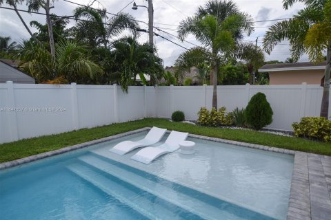 Casa en venta en Pompano Beach, Florida, 3 dormitorios, 131.92 m2 № 1330300 - foto 18