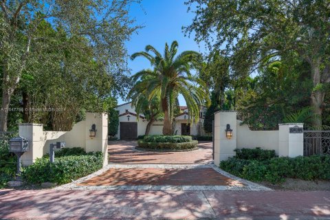 Villa ou maison à vendre à Miami Beach, Floride: 5 chambres, 469.16 m2 № 1330329 - photo 28