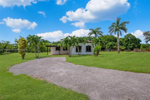 Villa ou maison à vendre à Miami, Floride: 3 chambres, 162.67 m2 № 1370480 - photo 10