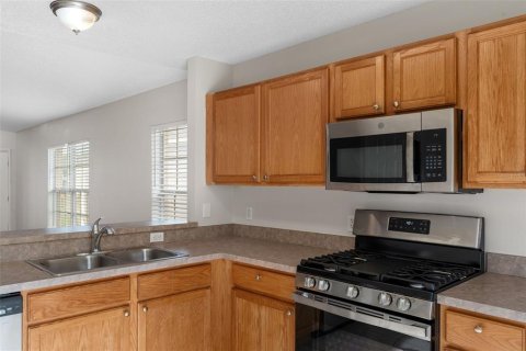 Casa en venta en Davenport, Florida, 4 dormitorios, 136.66 m2 № 1301349 - foto 5