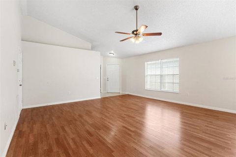 Casa en venta en Davenport, Florida, 4 dormitorios, 136.66 m2 № 1301349 - foto 3