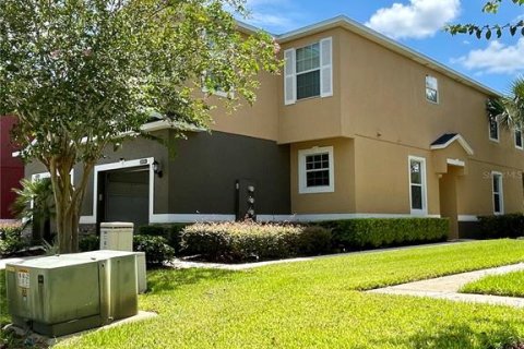 Touwnhouse à louer à Orlando, Floride: 3 chambres, 167.22 m2 № 1337714 - photo 16