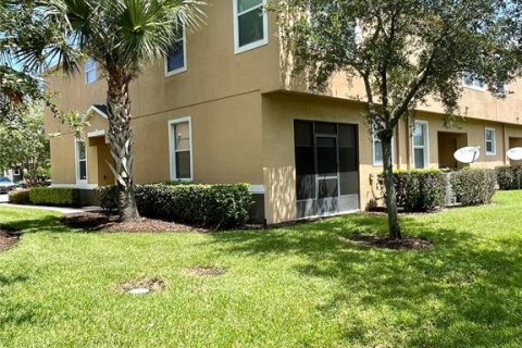 Touwnhouse à louer à Orlando, Floride: 3 chambres, 167.22 m2 № 1337714 - photo 3