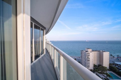 Condo in Fort Lauderdale, Florida, 2 bedrooms  № 945313 - photo 22