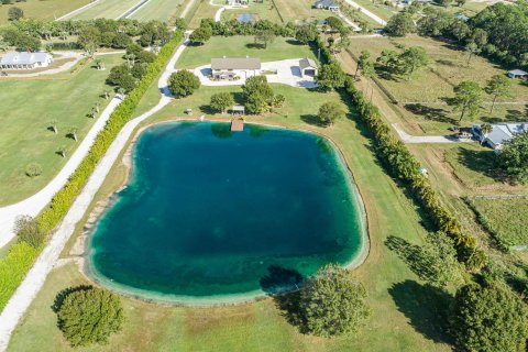 Villa ou maison à vendre à Vero Beach, Floride: 2 chambres, 226.31 m2 № 837681 - photo 4