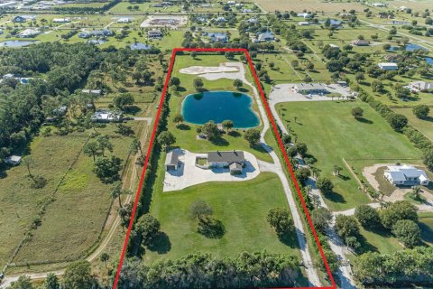 Villa ou maison à vendre à Vero Beach, Floride: 2 chambres, 226.31 m2 № 837681 - photo 2