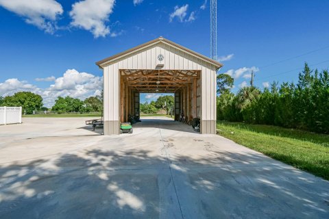 Villa ou maison à vendre à Vero Beach, Floride: 2 chambres, 226.31 m2 № 837681 - photo 16