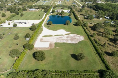 Villa ou maison à vendre à Vero Beach, Floride: 2 chambres, 226.31 m2 № 837681 - photo 1