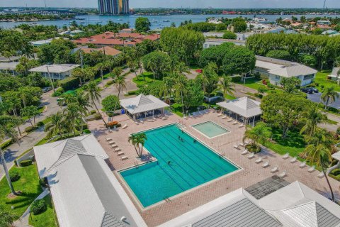 Copropriété à vendre à Riviera Beach, Floride: 3 chambres, 137.5 m2 № 1177344 - photo 2