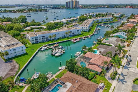 Copropriété à vendre à Riviera Beach, Floride: 3 chambres, 137.5 m2 № 1177344 - photo 30