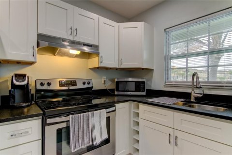 Condominio en venta en Tampa, Florida, 2 dormitorios, 102.19 m2 № 1087910 - foto 13
