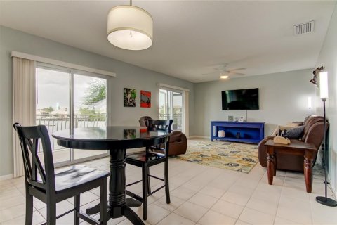 Condominio en venta en Tampa, Florida, 2 dormitorios, 102.19 m2 № 1087910 - foto 5