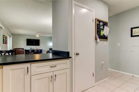 Condominio en venta en Tampa, Florida, 2 dormitorios, 102.19 m2 № 1087910 - foto 16