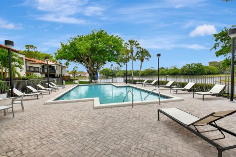 Copropriété à vendre à Boca Raton, Floride: 2 chambres, 102.94 m2 № 1182397 - photo 6