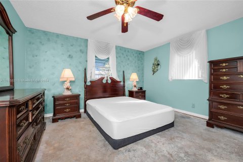 House in Plantation, Florida 2 bedrooms, 129.88 sq.m. № 986627 - photo 20