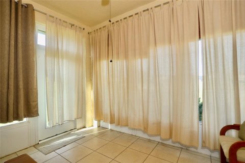 Townhouse in Kissimmee, Florida 2 bedrooms, 141.68 sq.m. № 1299942 - photo 25