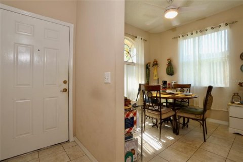 Touwnhouse à vendre à Kissimmee, Floride: 2 chambres, 141.68 m2 № 1299942 - photo 15