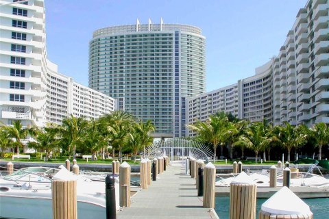 Condominio en venta en Miami Beach, Florida, 2 dormitorios, 98.66 m2 № 975762 - foto 13