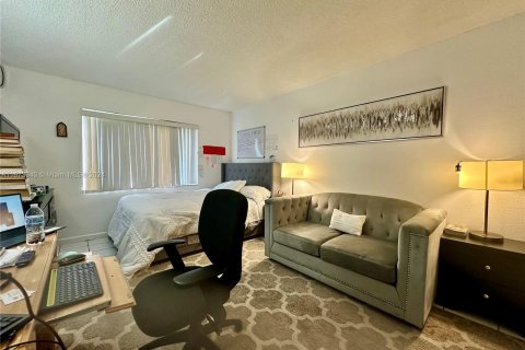 Copropriété à vendre à Miami Gardens, Floride: 1 chambre, 67.82 m2 № 1396185 - photo 21