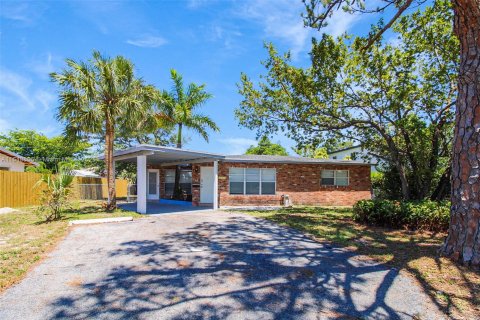 Villa ou maison à vendre à Pompano Beach, Floride: 2 chambres, 98.94 m2 № 1332139 - photo 5