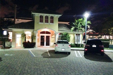 Adosado en venta en Aventura, Florida, 2 dormitorios, 162.11 m2 № 1332136 - foto 27