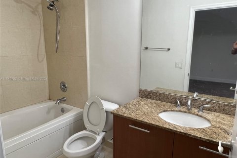 Adosado en venta en Aventura, Florida, 2 dormitorios, 162.11 m2 № 1332136 - foto 18