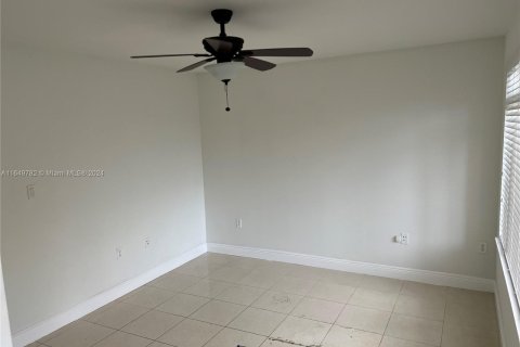 Touwnhouse à vendre à Aventura, Floride: 2 chambres, 162.11 m2 № 1332136 - photo 21