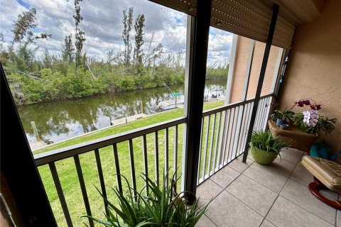 Condo in Punta Gorda, Florida, 2 bedrooms  № 1086182 - photo 16