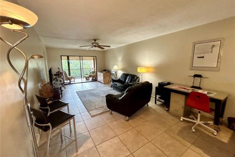 Condo in Punta Gorda, Florida, 2 bedrooms  № 1086182 - photo 9