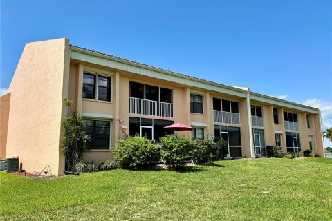 Condominio en venta en Punta Gorda, Florida, 2 dormitorios, 119.1 m2 № 1086182 - foto 4