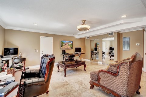 Villa ou maison à vendre à Pompano Beach, Floride: 5 chambres, 467.67 m2 № 1207471 - photo 24