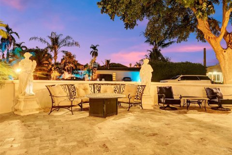 Casa en venta en Pompano Beach, Florida, 5 dormitorios, 467.67 m2 № 1207471 - foto 9