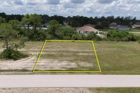 Terrain à vendre à Cape Coral, Floride № 219513 - photo 1