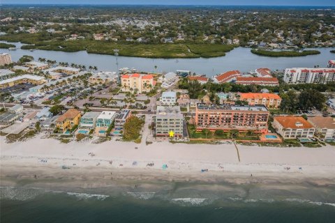 Condominio en venta en Indian Shores, Florida, 1 dormitorio, 83.15 m2 № 1359372 - foto 19