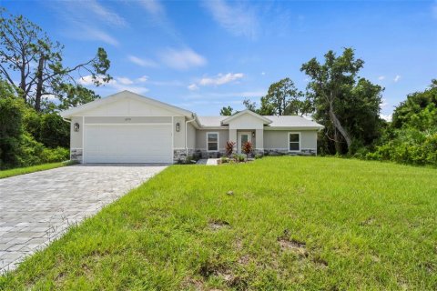 Villa ou maison à vendre à North Port, Floride: 3 chambres, 150.5 m2 № 1339232 - photo 2