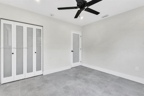 Villa ou maison à vendre à Miami Gardens, Floride: 3 chambres № 1380555 - photo 23