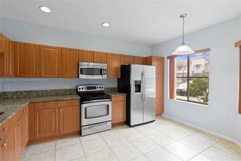 Adosado en venta en Miramar, Florida, 3 dormitorios, 121.33 m2 № 1380557 - foto 2