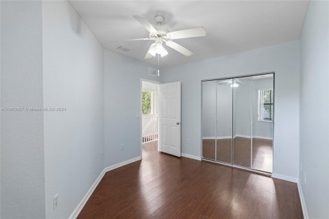 Townhouse in Miramar, Florida 3 bedrooms, 121.33 sq.m. № 1380557 - photo 27