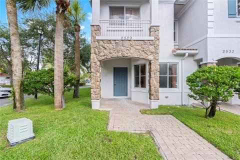 Adosado en venta en Miramar, Florida, 3 dormitorios, 121.33 m2 № 1380557 - foto 15